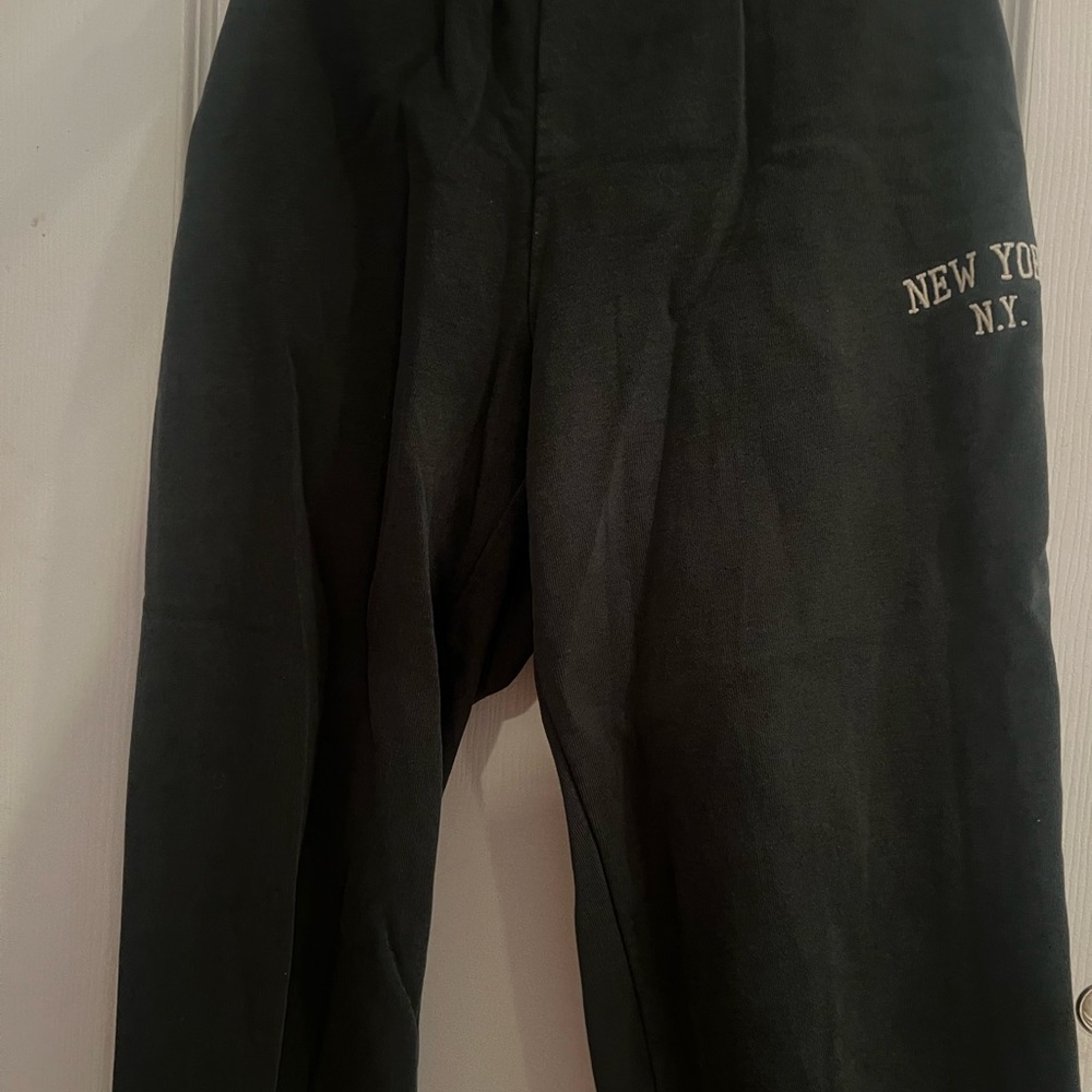 Brandy Melville New York Forest Green Sweatpants